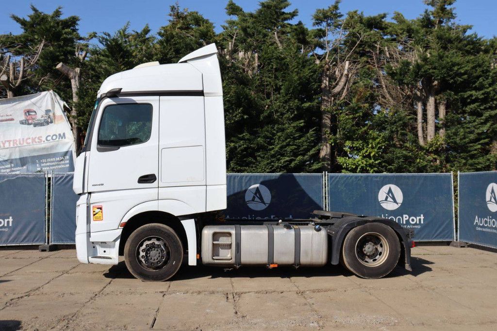 Chassis Cabin Mercedes-Benz Actros 1845 Diesel 450hp
