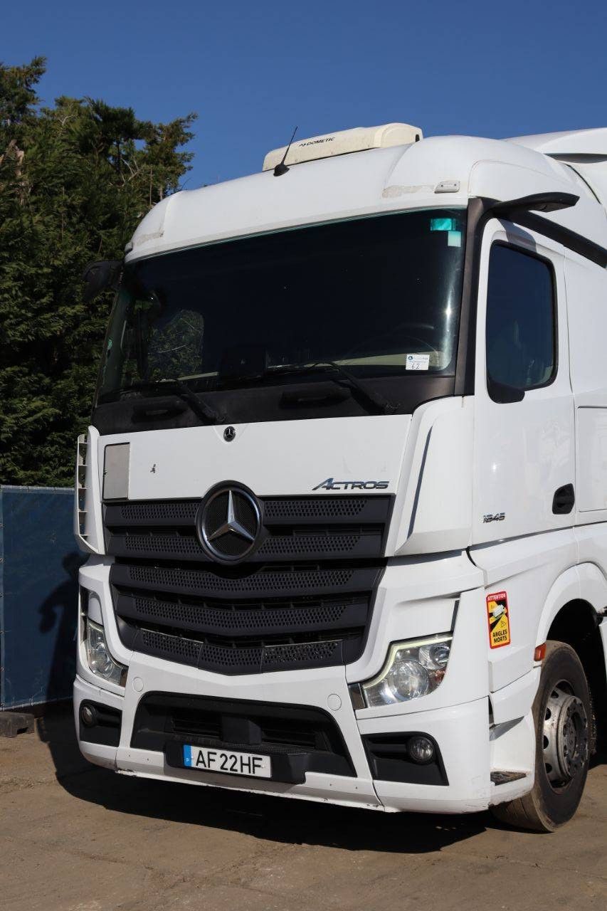Chassis Cabin Mercedes-Benz Actros 1845 Diesel 450hp
