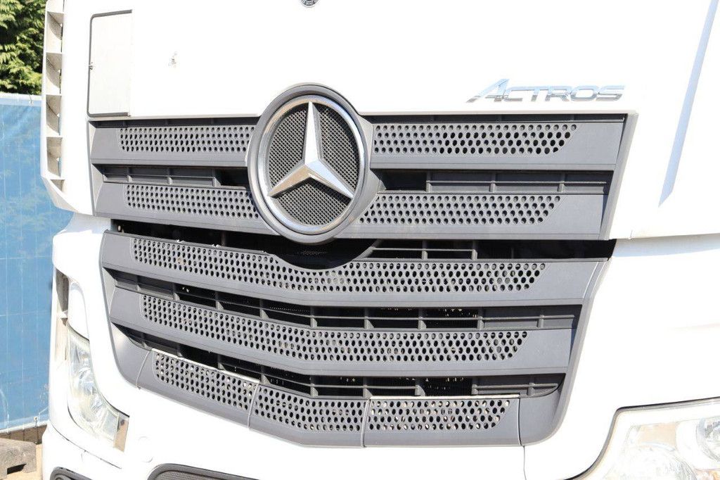 Chassis Cabin Mercedes-Benz Actros 1845 Diesel 450hp