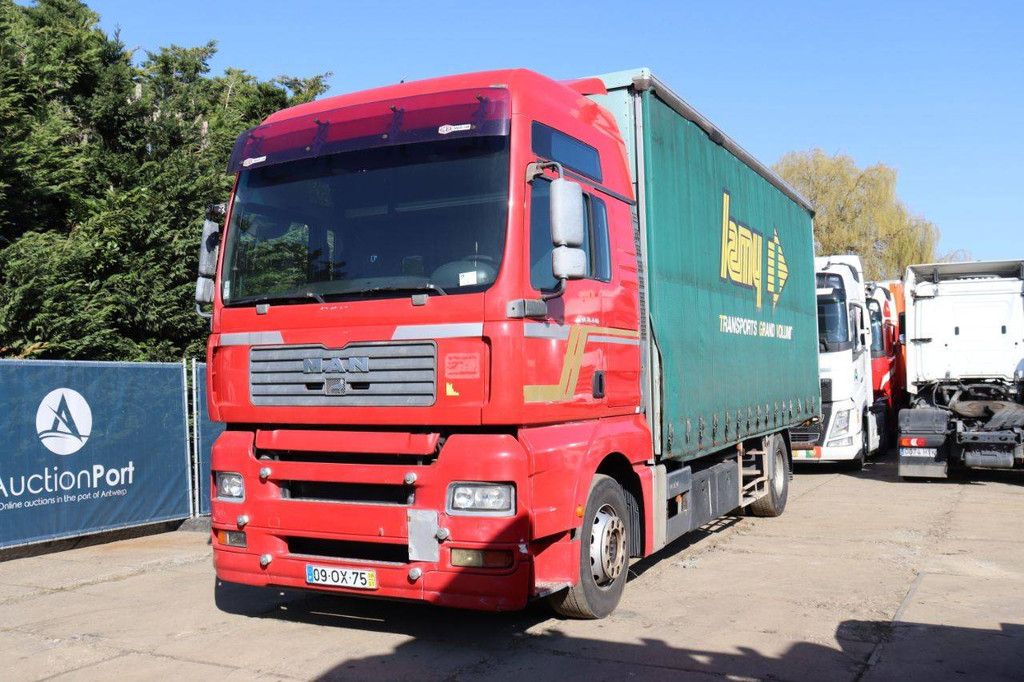 Box Truck MAN TGA 18.440 Diesel 440hp