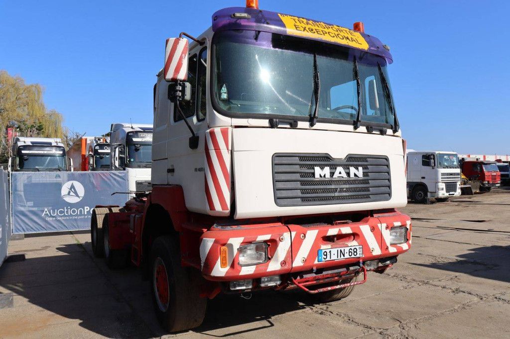Fahrgestell mit Fahrerhaus MAN FE460A Diesel 460 PS