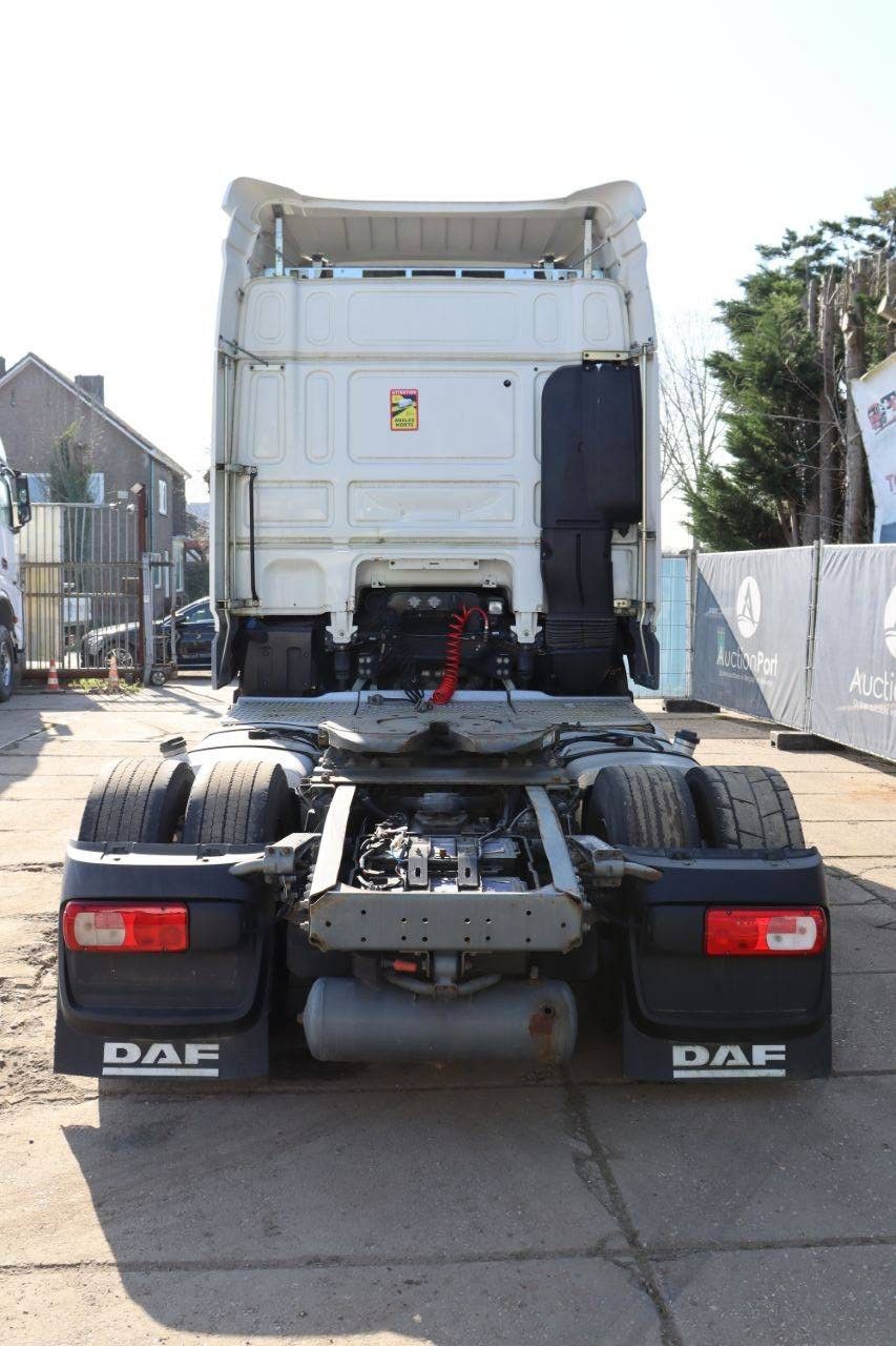 Fahrgestell mit Fahrerhaus DAF XF 460 Diesel 460 PS