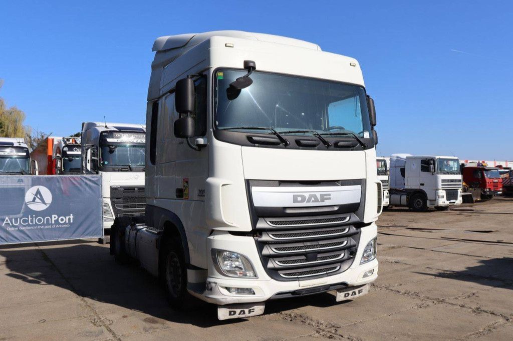 Fahrgestell mit Fahrerhaus DAF XF 460 Diesel 460 PS