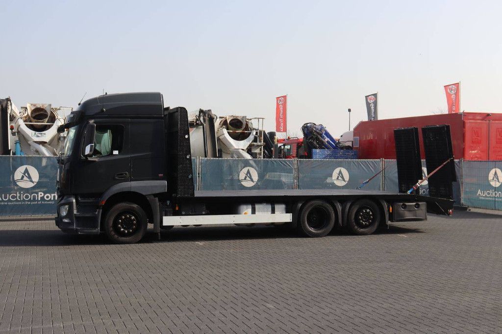 Pritsche (LKW) Mercedes-Benz Actros 963 Diesel 420 PS