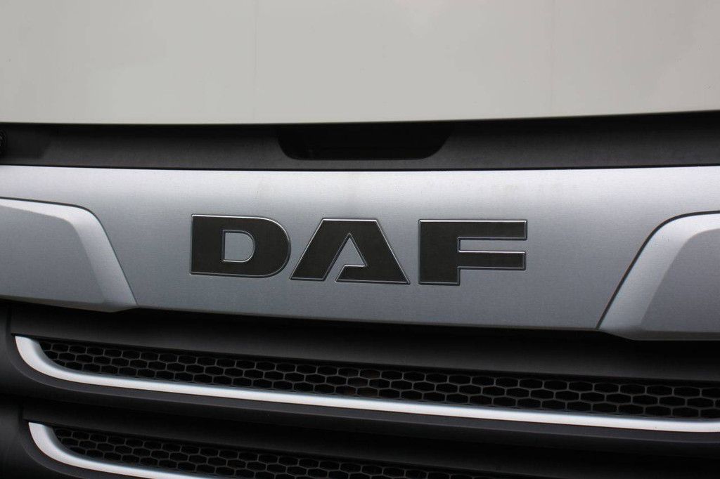 Crane truck DAF CF 480 Diesel 480hp 2018