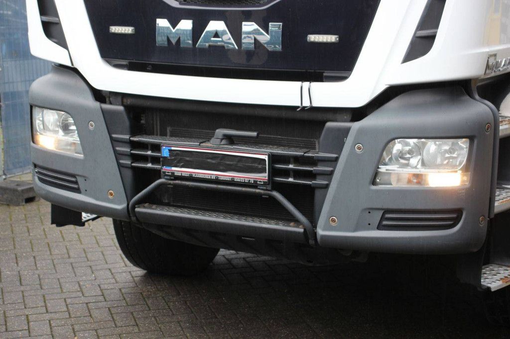 Fahrgestell mit Fahrerhaus MAN TGS 33.420 Diesel 420 PS 2018