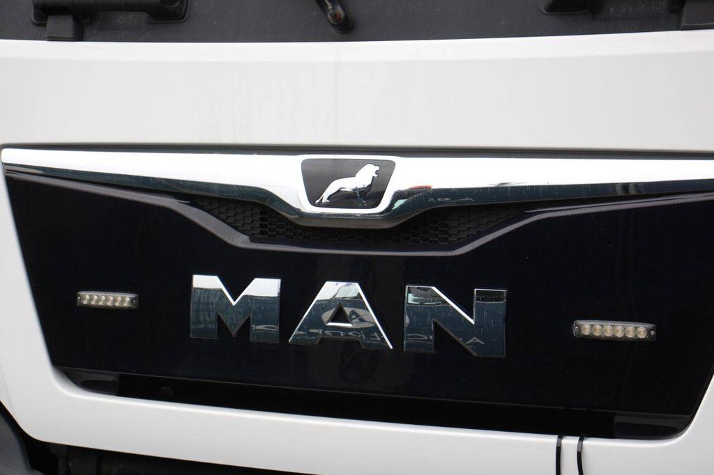 Fahrgestell mit Fahrerhaus MAN TGS 33.420 Diesel 420 PS 2018
