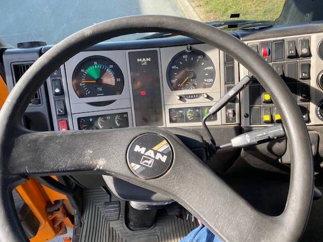 Saugwagen MAN 41.464 Diesel 2002