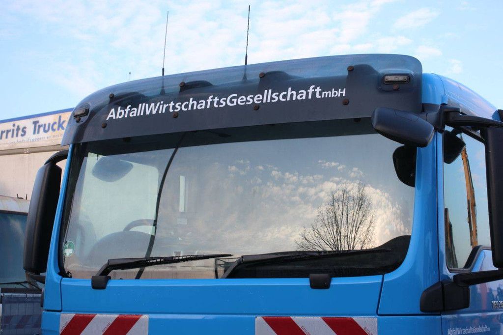 Fahrgestell mit Fahrerhaus MAN TGS 26.320 Diesel 2014