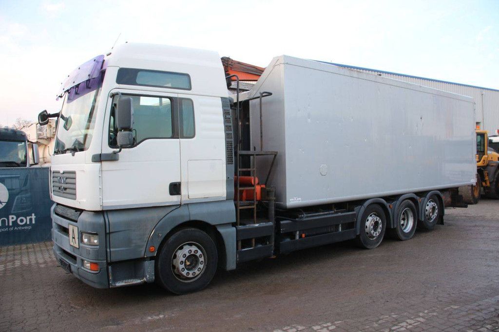 Crane truck MAN HT2800 Diesel 2003