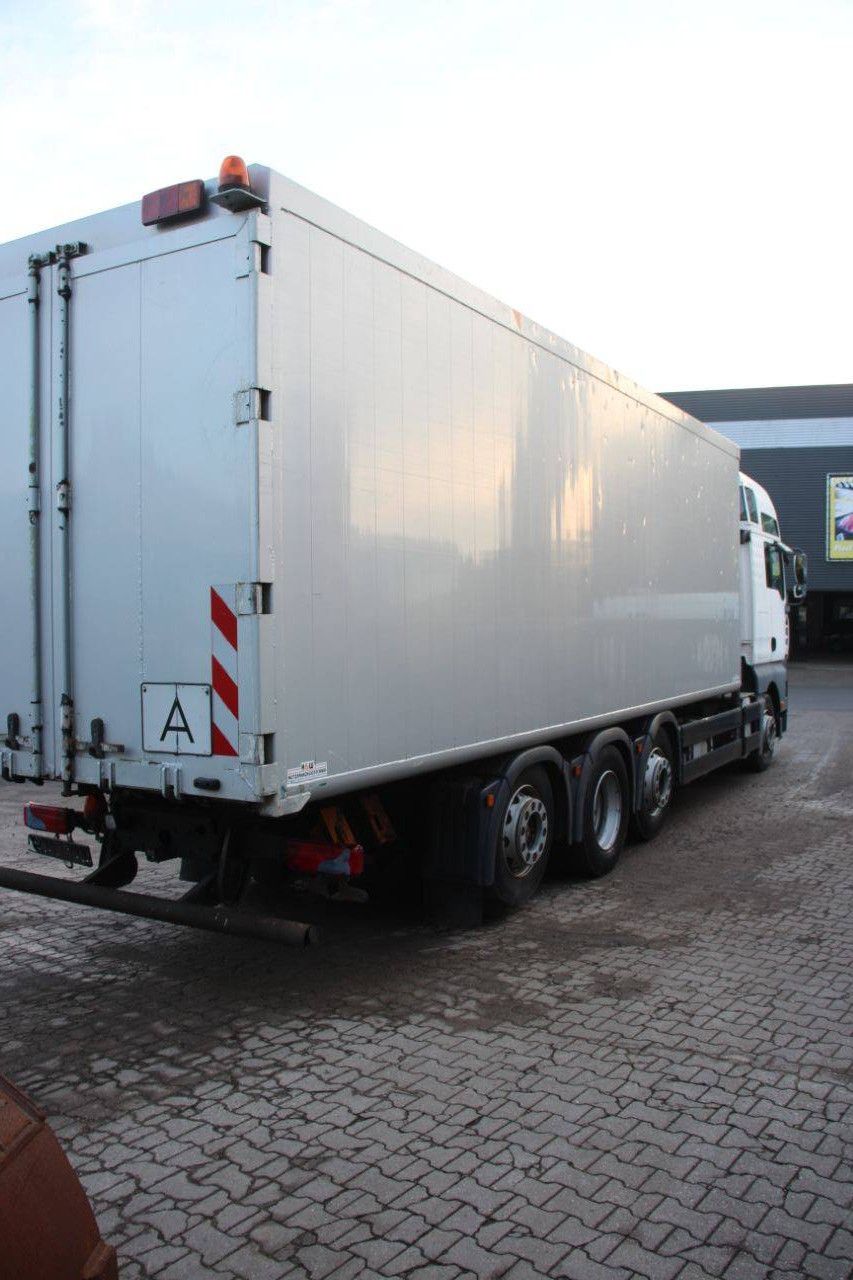 Crane truck MAN HT2800 Diesel 2003