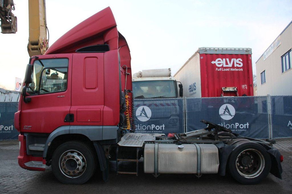 Fahrgestell mit Fahrerhaus DAF CF 440 Diesel 2016
