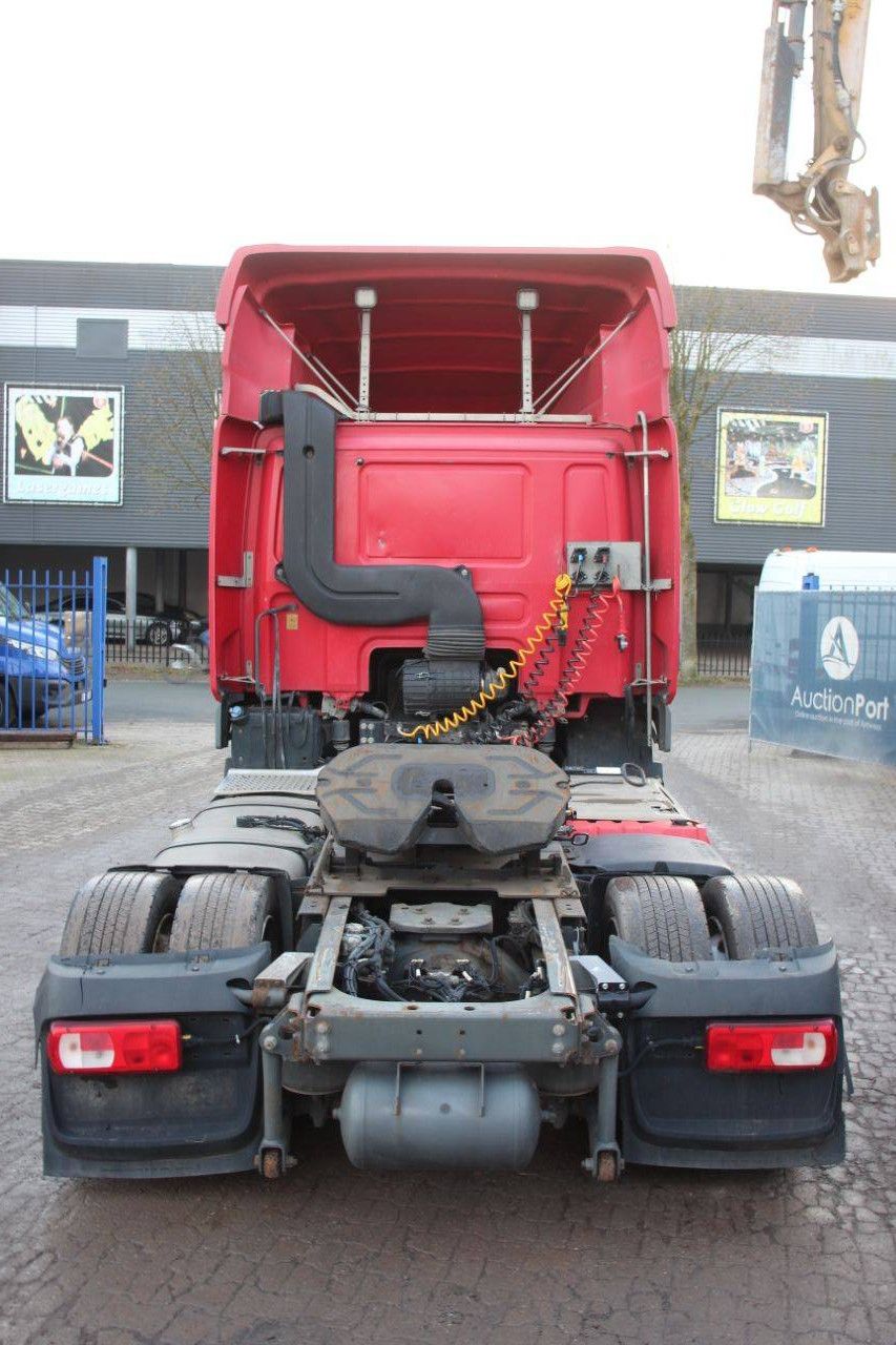 Fahrgestell mit Fahrerhaus DAF CF 440 Diesel 2016