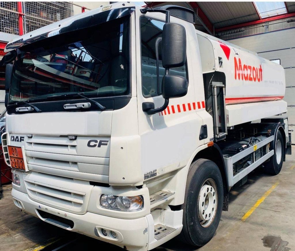 DAF CF Dieseltankwagen 2010