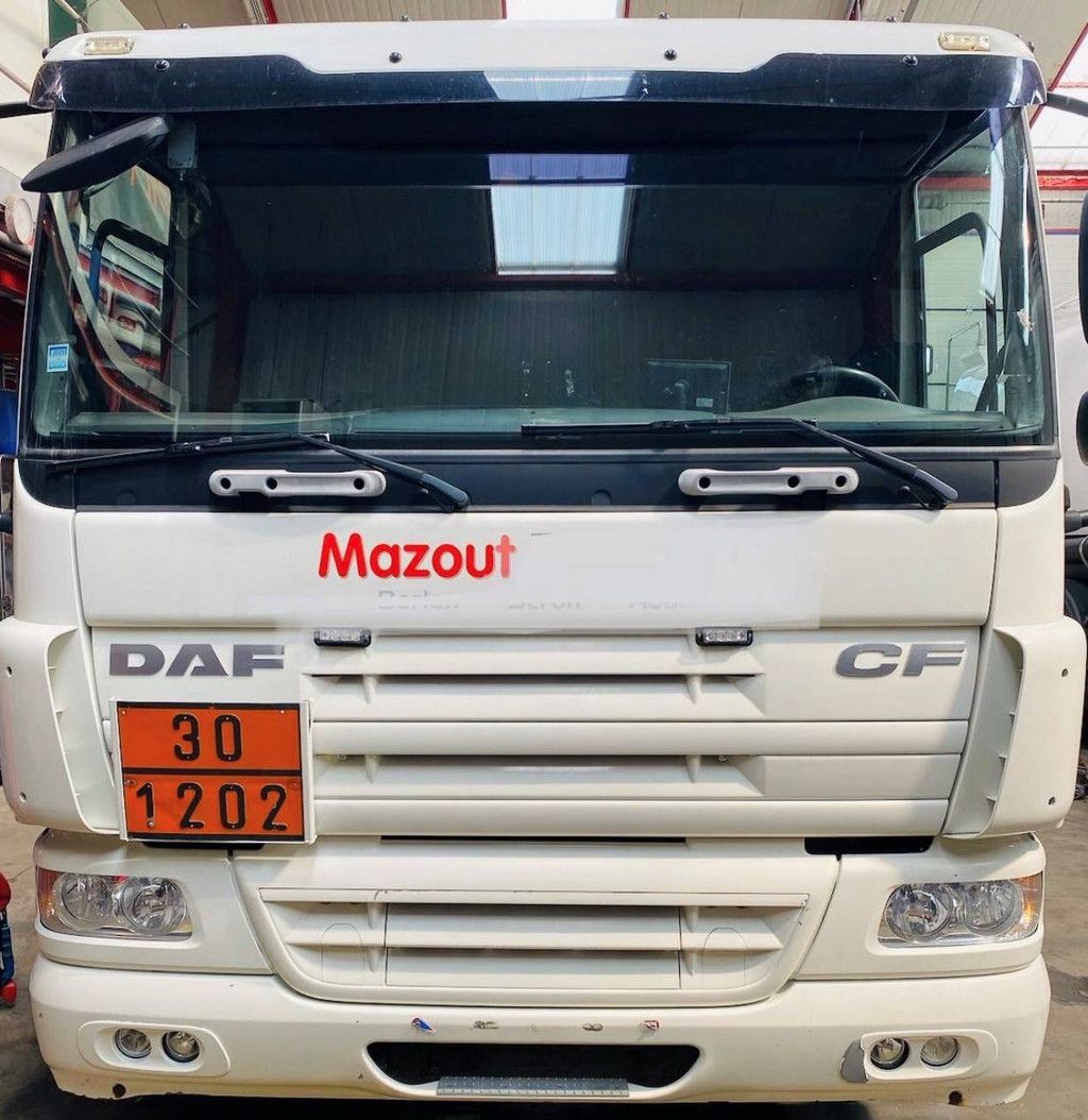 DAF CF Dieseltankwagen 2010