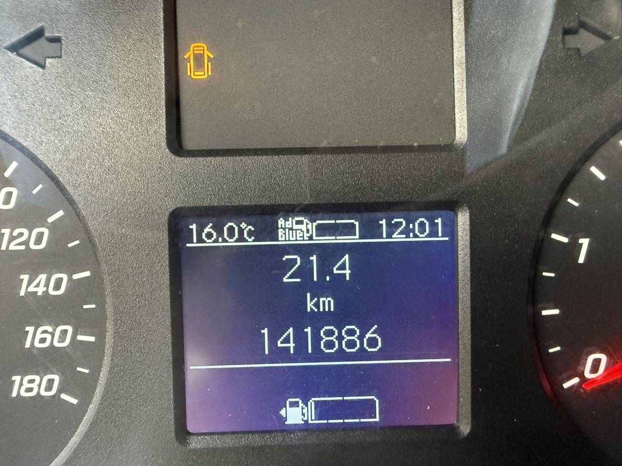 Mercedes Sprinter 314 cdi lang laag apk nap 2800kg trekgewicht