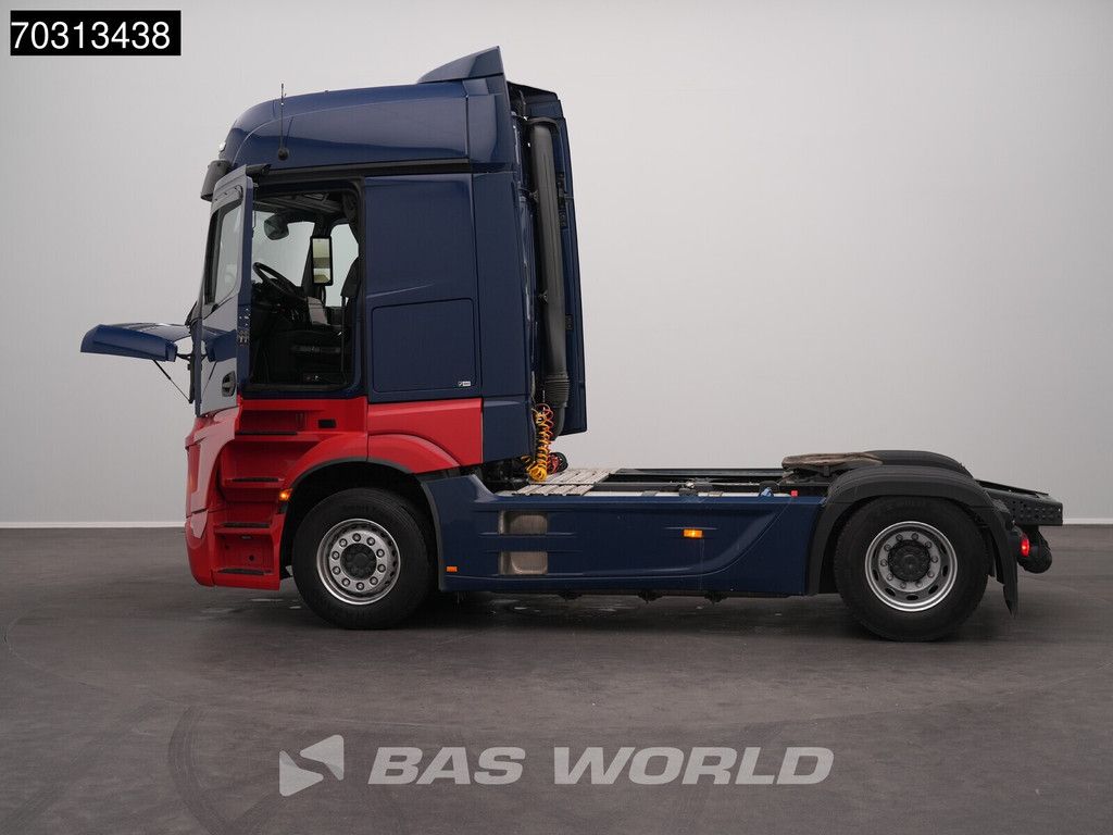 Mercedes Actros 1846 4X2 Bigspace Retarder Mirrorcam Navi