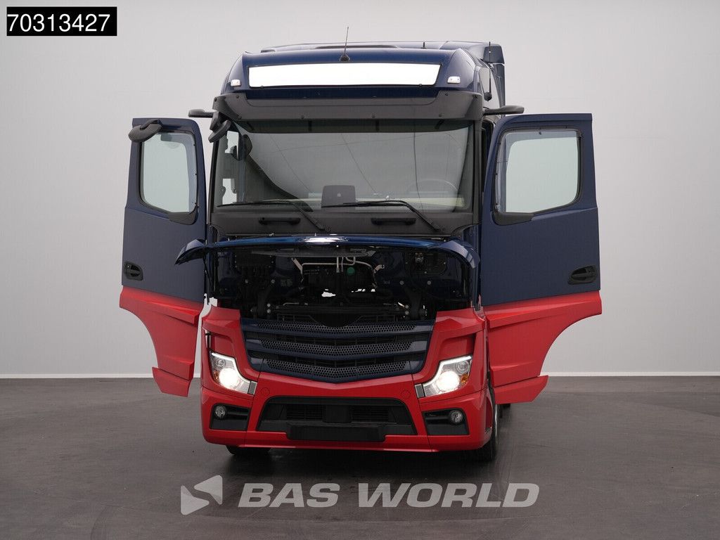 Mercedes Actros 1846 4X2 Bigspace Retarder Mirrorcam Navi