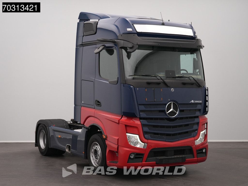 Mercedes Actros 1846 4X2 Bigspace Retarder Mirrorcam Navi