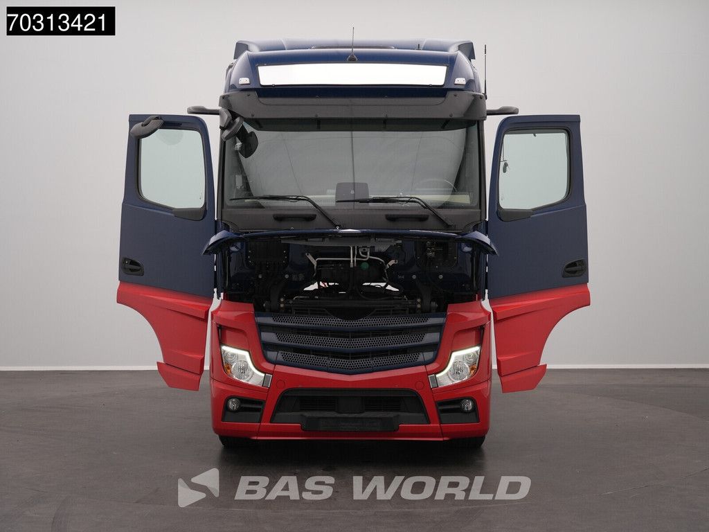 Mercedes Actros 1846 4X2 Bigspace Retarder Mirrorcam Navi