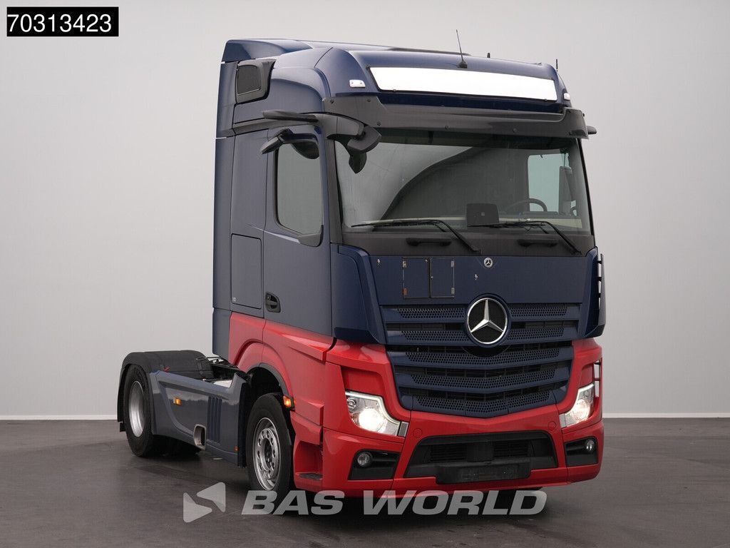Mercedes Actros 1846 4X2 Bigspace Retarder Mirrorcam Navi