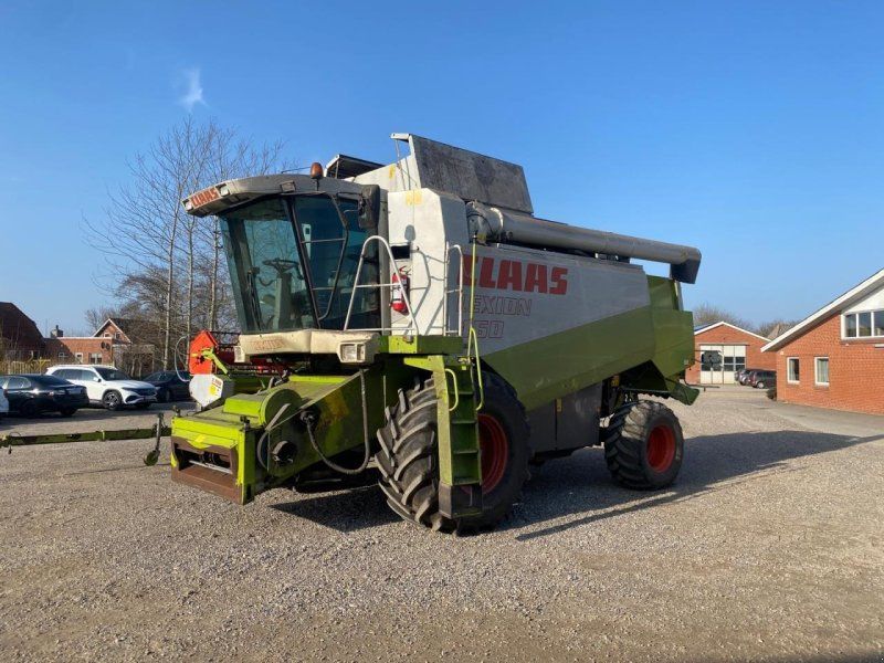 Claas LION 460