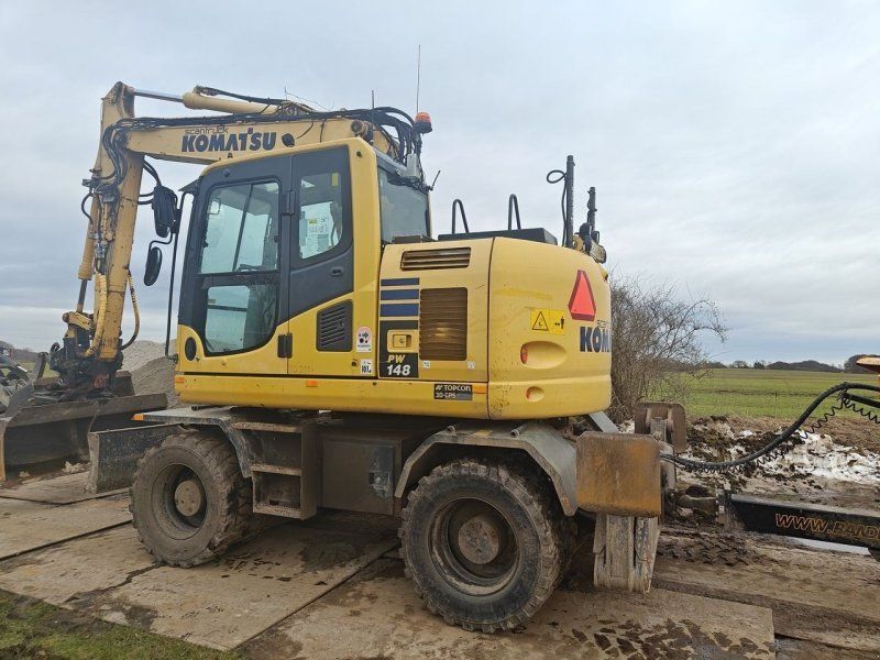 Komatsu PW148-10