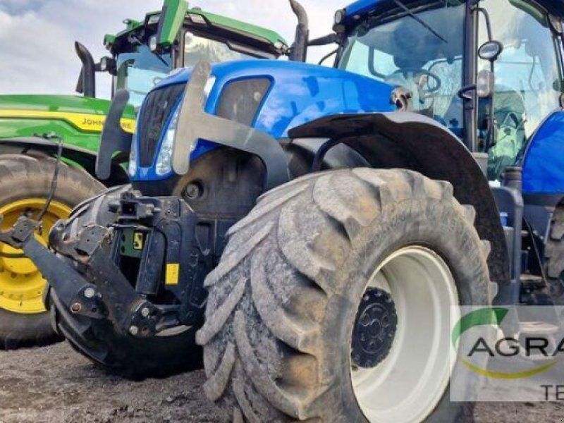 New Holland T 7.220 POWER COMMAND