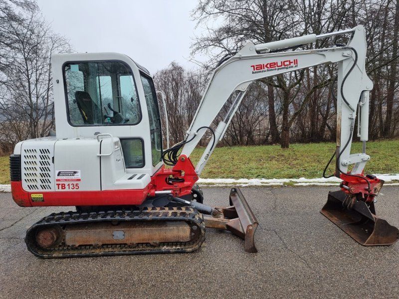 Takeuchi TB 135