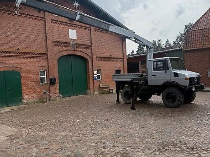 Mercedes-Benz 424 125 PS Turbo Lof Kran 8,4 Meter 3,45 to Hub Pritsche