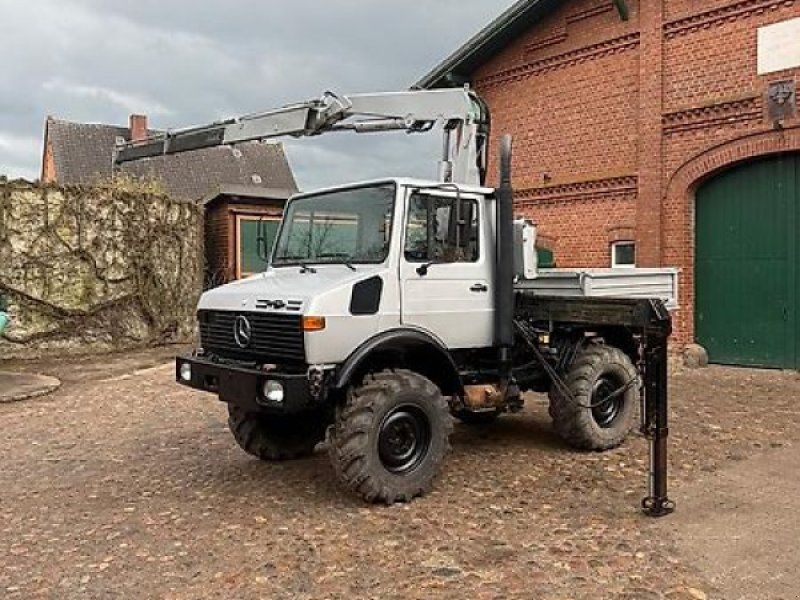 Mercedes-Benz 424 125 PS Turbo Lof Kran 8,4 Meter 3,45 to Hub Pritsche