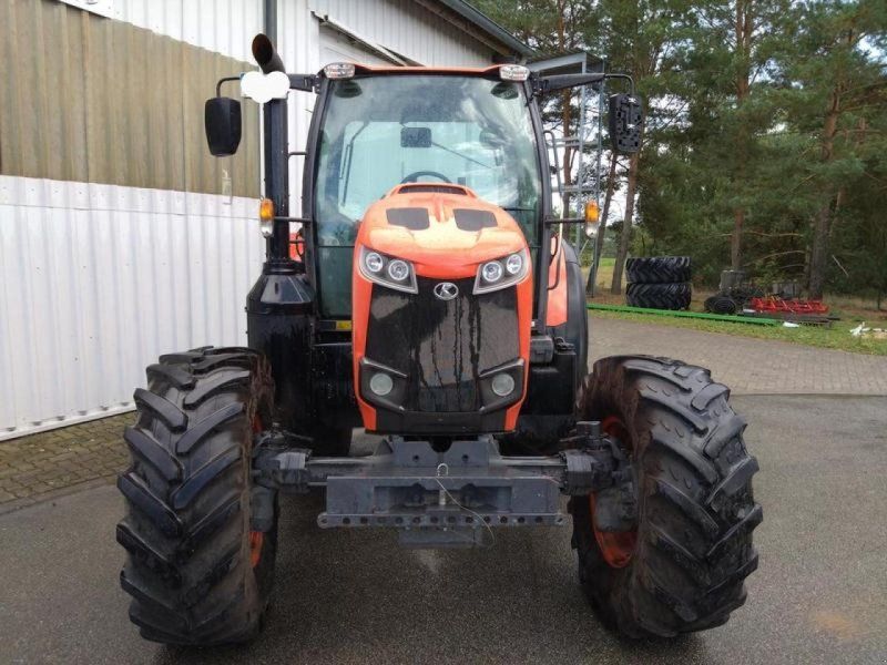 Kubota M125GX-IV