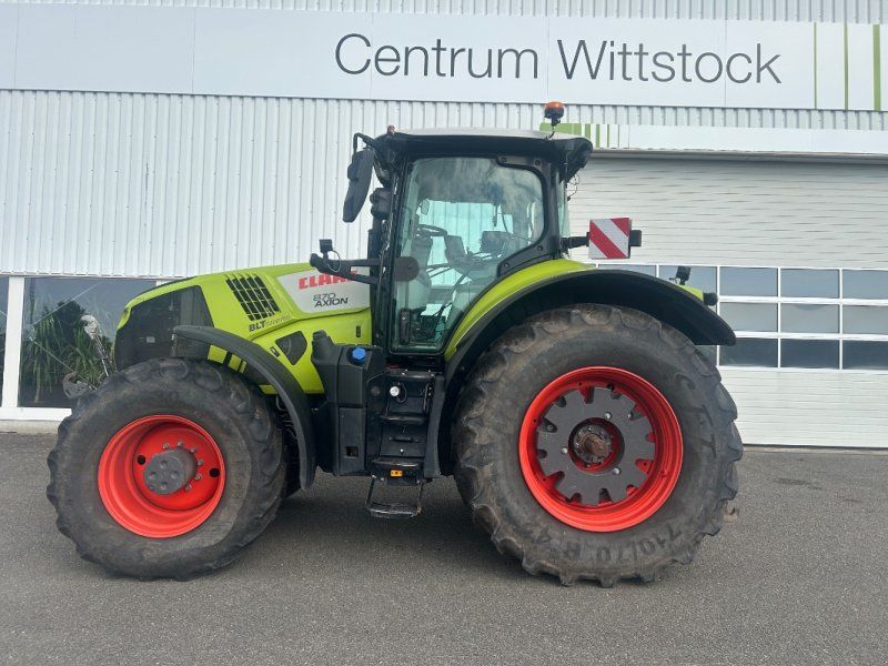 Claas Axion 870