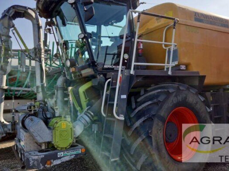 Claas XERION 3800 SADDLE TRAC