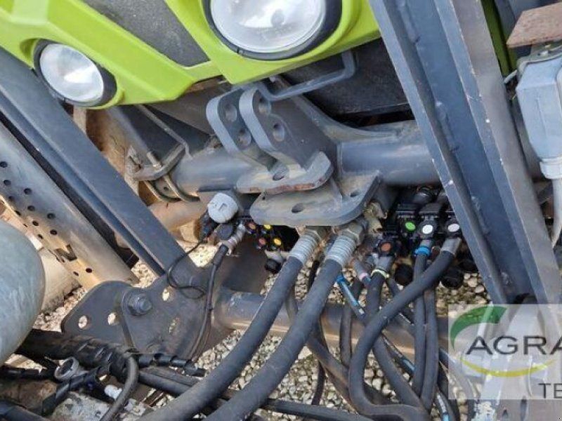 Claas XERION 3800 SADDLE TRAC