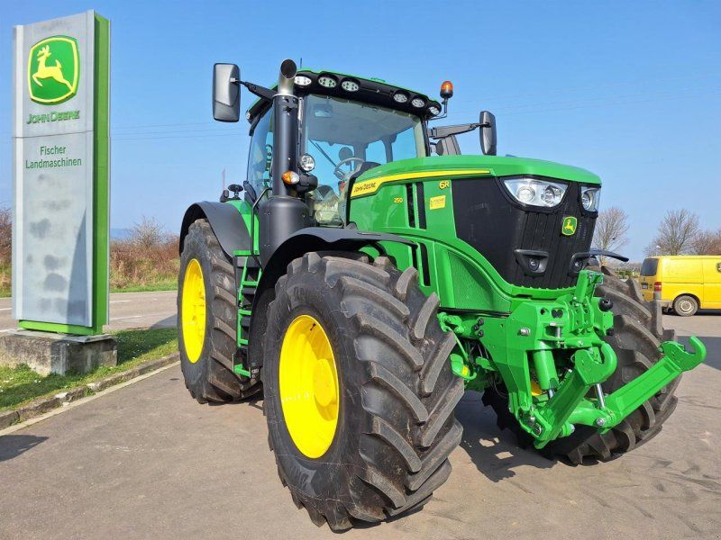 John Deere 6R 250