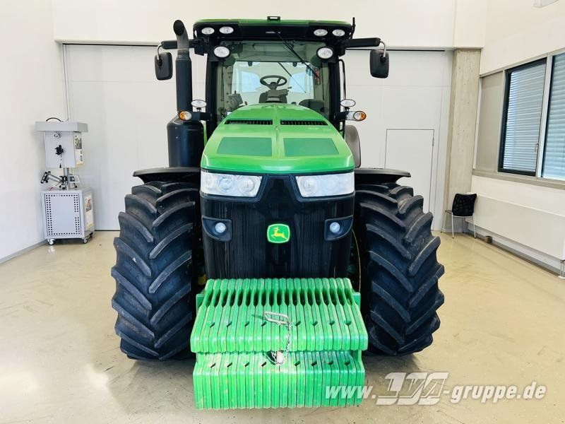 John Deere 8285R