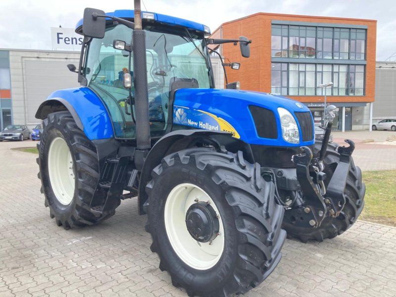 New Holland T6070