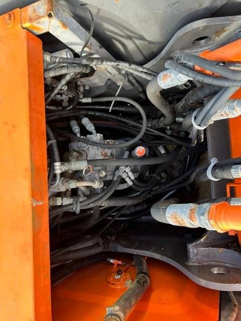 Hitachi ZX130-3