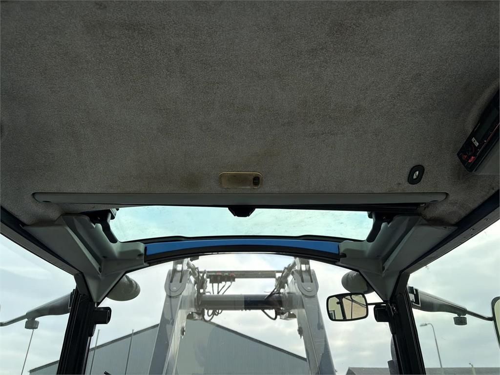 New Holland T5.115 Electric Command