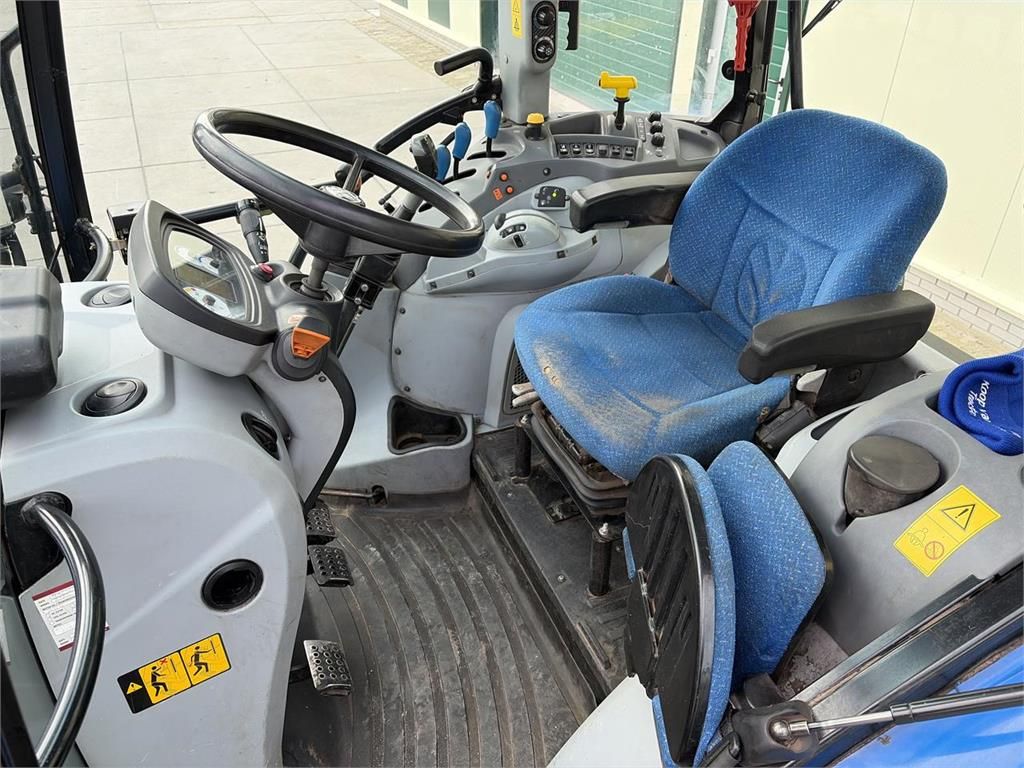 New Holland T5.115 Electric Command