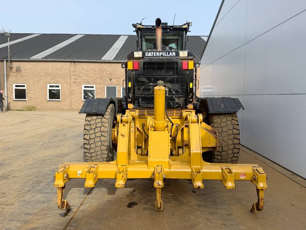 CAT 14M VHP Plus - Joystick Controls / 3 Tine Ripper