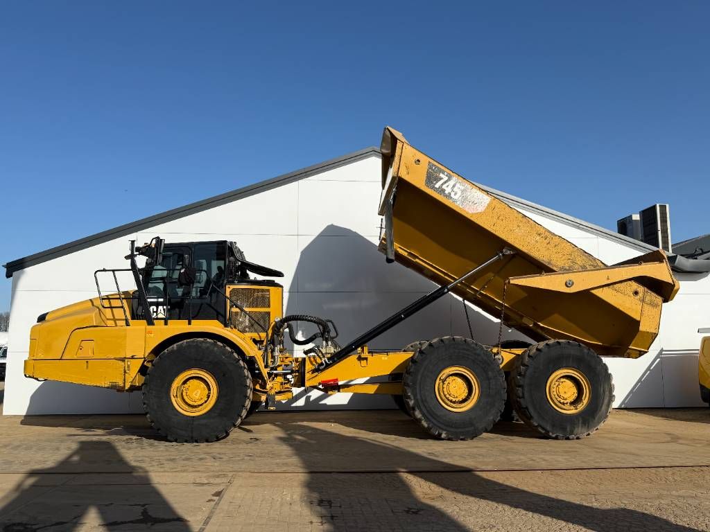 CAT 745 04A - Automatic Greasing / Camera