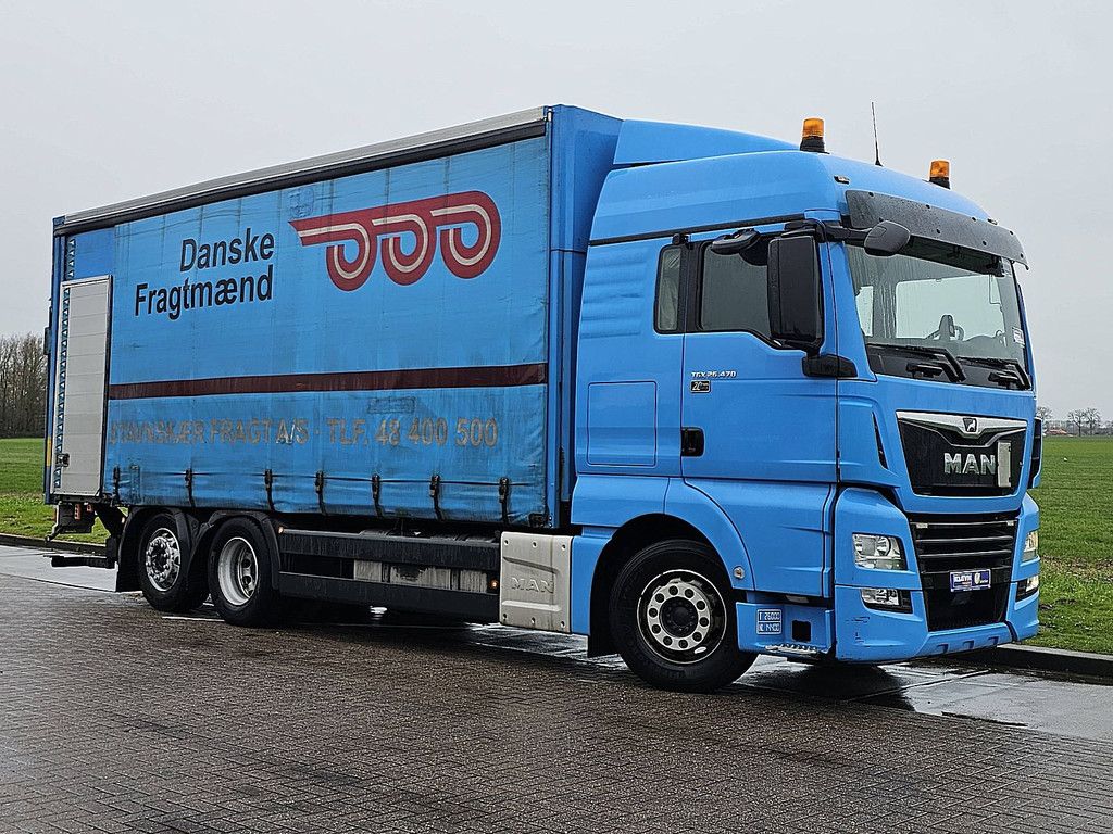 M.A.N. 26.470 TGX schuifzeil laadklep!