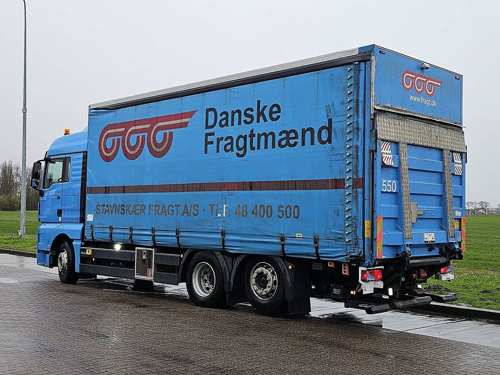 M.A.N. 26.470 TGX schuifzeil laadklep!