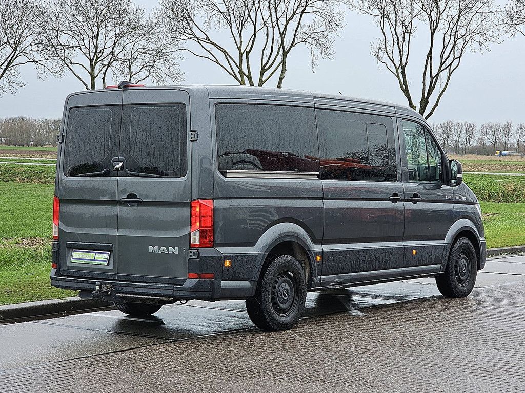 M.A.N. TGE 3.180 4x4 dubbel cabine ac