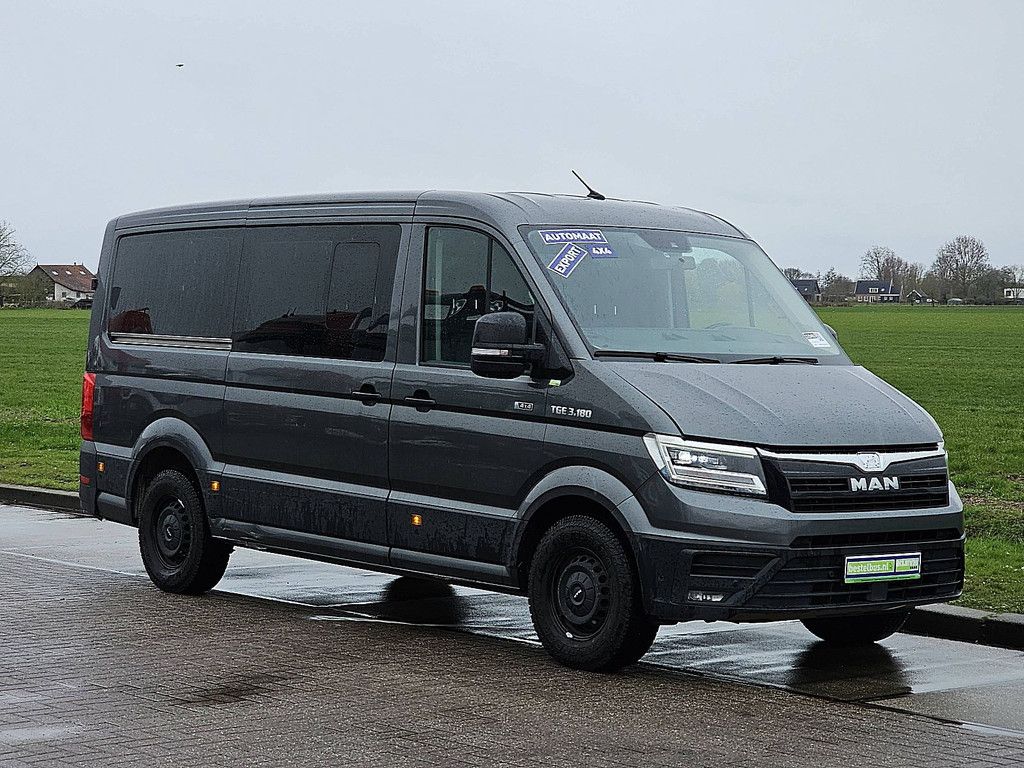 M.A.N. TGE 3.180 4x4 dubbel cabine ac