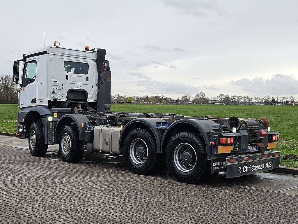 MERCEDES-BENZ AROCS 3248 8x4