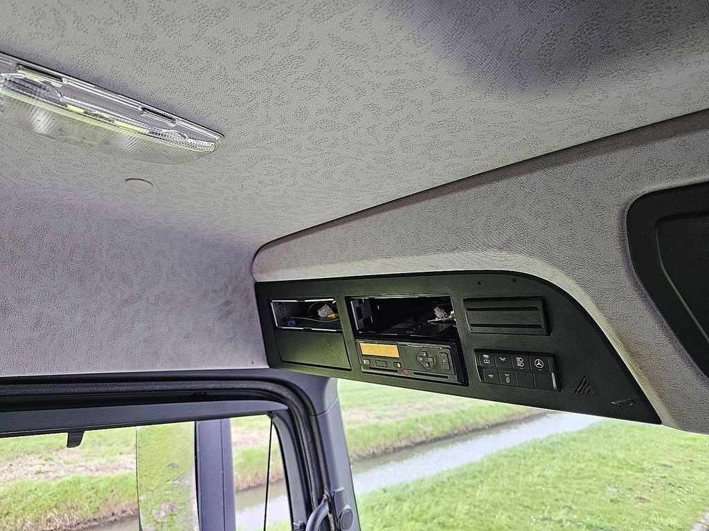 MERCEDES-BENZ AROCS 3248 8x4