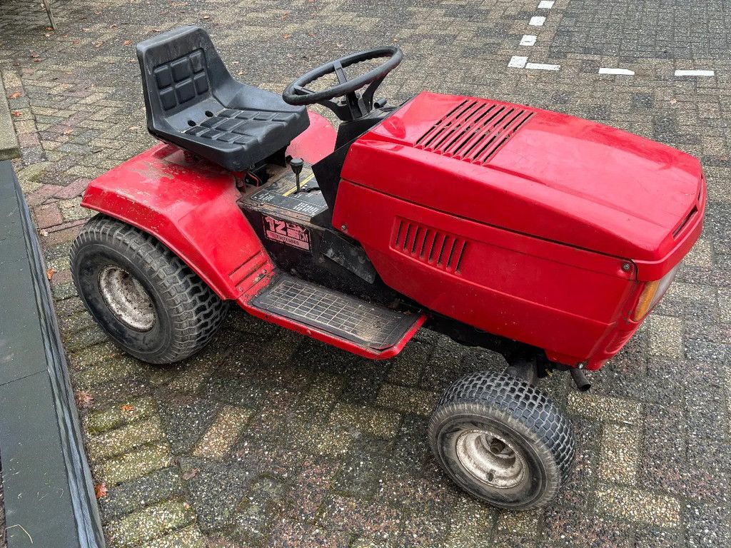 Gebruikte zitmaaier Minitractor zonder maaidek project